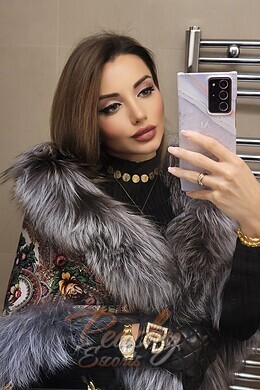 Emily, Victoria, E. European Escort