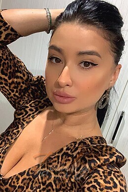 Elif, Bayswater, E. European Escort