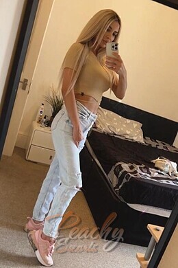 Melissa , Earls Court, E. European  Escort