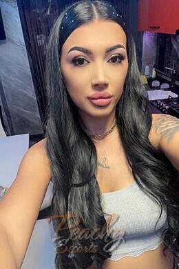 Dalia, Mayfair, E. European Escort