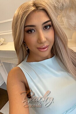 Sandra, Mayfair, E. European Escort